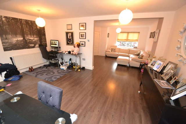 Image of 5 bedroom Semi-Detached house for sale in Snowdrop Close Bishop