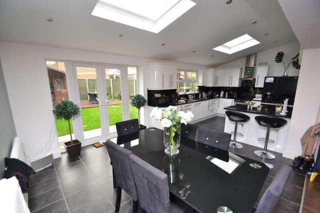  Image of 5 bedroom Semi-Detached house for sale in Snowdrop Close Bishop
