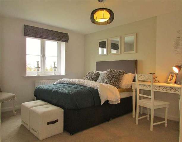  Image of 4 bedroom Detached house for sale in Lime Kiln Wantage OX12 at Wantage, OX12 9GE