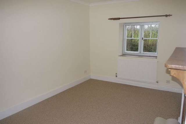  Image of 3 bedroom Detached house to rent in Mount Castle Lane Lenham Heath Maidstone ME17 at Mount Castle Lane  Lenham Heath, ME17 2JD