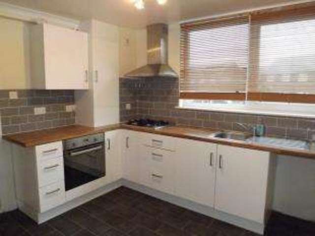  Image of 3 bedroom Maisonette for sale in Marine Drive Torpoint PL11 at Marine Drive Torpoint Torpoint, PL11 2RB