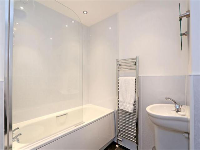  Image of 1 bedroom Flat to rent in Bon Accord Street Aberdeen AB11 at City Centre Aberdeen Aberdeen, AB11 6EA