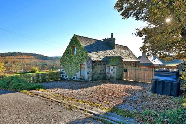  Image of 4 bedroom Cottage for sale in Cairnie Huntly AB54 at Huntly, AB54 4TH