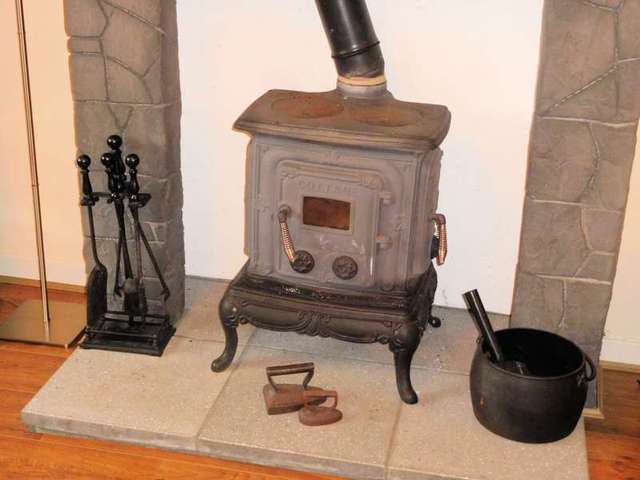  Image of 1 bedroom Detached house for sale in Strone Dunoon PA23 at Shore Road Strone Dunoon, PA23 8TA