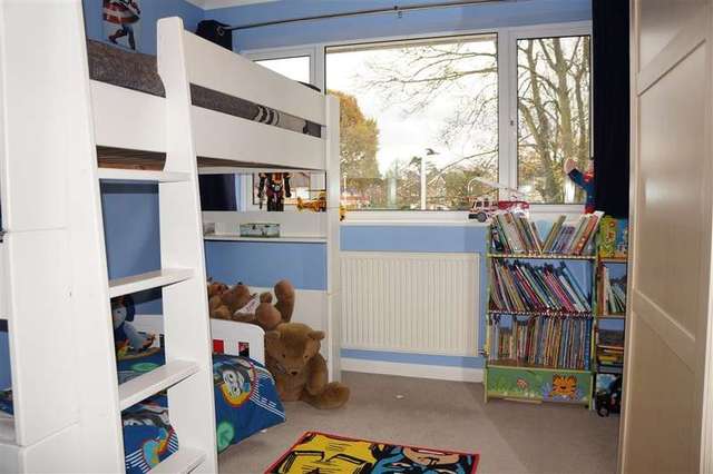  Image of 4 bedroom Semi-Detached house for sale in Hermitage Drive Twyford Reading RG10 at Twyford  Reading, RG10 9HT