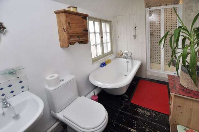  Image of 3 bedroom Semi-Detached house to rent in Nuneham Courtenay Oxford OX44 at Nuneham Courtenay Oxford Oxfordshire, OX44 9NY