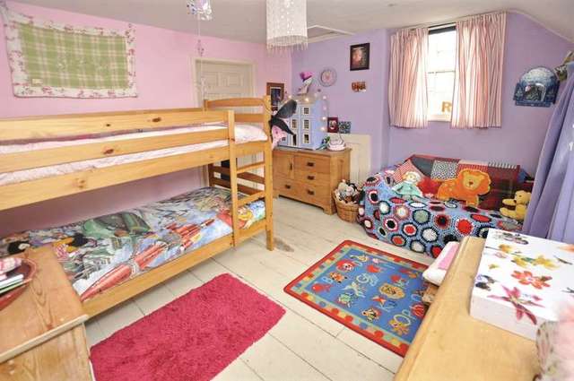  Image of 3 bedroom Semi-Detached house to rent in Nuneham Courtenay Oxford OX44 at Nuneham Courtenay Oxford Oxfordshire, OX44 9NY