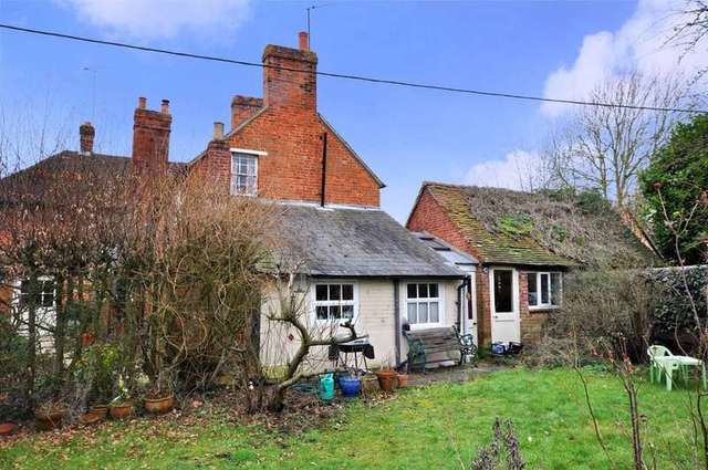  Image of 3 bedroom Semi-Detached house to rent in Nuneham Courtenay Oxford OX44 at Nuneham Courtenay Oxford Oxfordshire, OX44 9NY