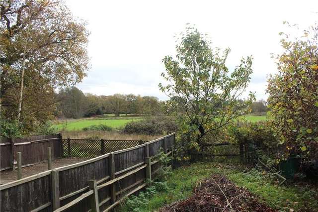 Image of 3 bedroom Terraced house for sale in Gole Road Pirbright Woking GU24 at Gole Road Pirbright Pirbright, GU24 0QG