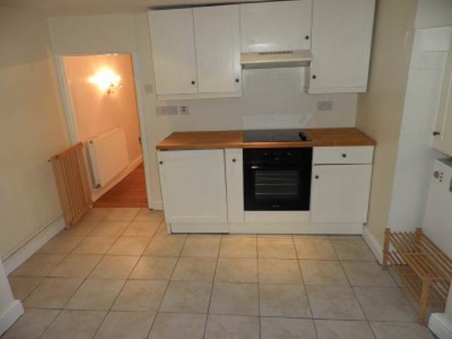  Image of 3 bedroom Detached house to rent in Melbury Road Yetminster Sherborne DT9 at Melbury Road Yetminster, Nr Sherbourne Yetminster, DT9 6LY