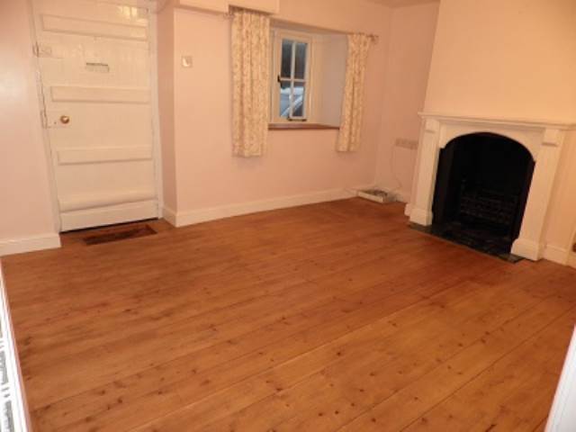  Image of 3 bedroom Detached house to rent in Melbury Road Yetminster Sherborne DT9 at Melbury Road Yetminster, Nr Sherbourne Yetminster, DT9 6LY