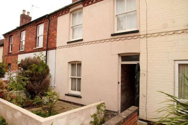  Image of 1 bedroom Terraced house to rent in Montague Terrace Lincoln LN2 at Montague Terrace  Lincoln, LN2 5BE