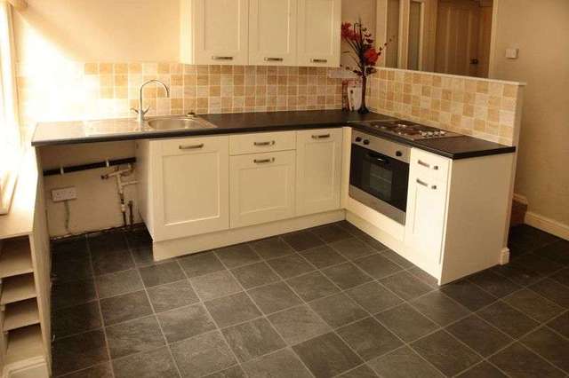  Image of 1 bedroom Terraced house to rent in Montague Terrace Lincoln LN2 at Montague Terrace  Lincoln, LN2 5BE