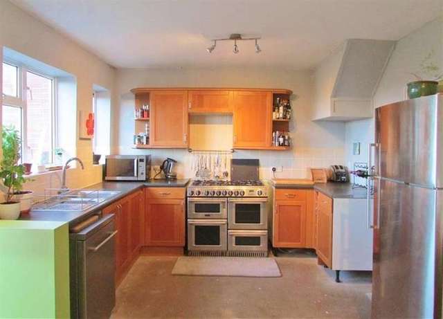  Image of 2 bedroom Semi-Detached house for sale in Springfield Road Wantage OX12 at Wantage, OX12 8EZ