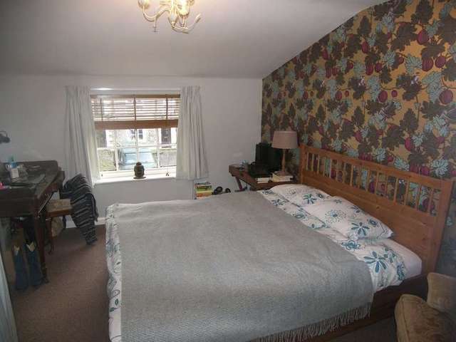  Image of 2 bedroom Cottage to rent in The Square Burton Carnforth LA6 at Burton In Kendal Carnforth Lancashire, LA6 1LX