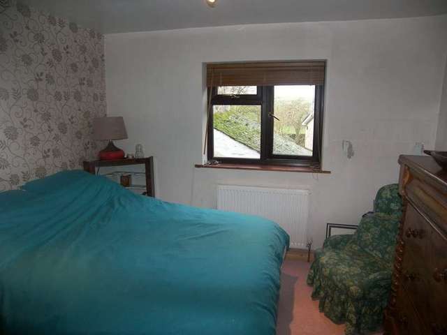  Image of 2 bedroom Cottage to rent in The Square Burton Carnforth LA6 at Burton In Kendal Carnforth Lancashire, LA6 1LX