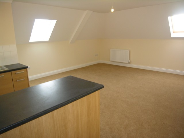  Image of 1 bedroom Flat to rent in Southcote Road Bournemouth BH1 at Bournemouth, BH1 3SR