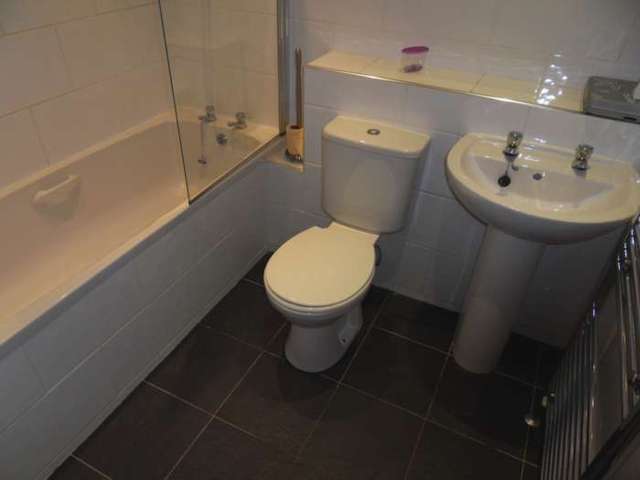  Image of 2 bedroom Flat to rent in Collier Street Johnstone PA5 at Collier Street  Johnstone, PA5 8AR