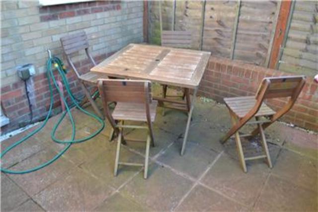  Image of 2 bedroom Property to rent in Tuppenney Close Hastings TN35 at East Sussex, TN35 5QJ