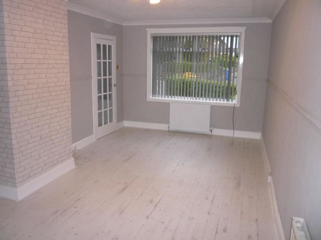  Image of 2 bedroom Semi-Detached house to rent in Aberdour Place Dunfermline KY11 at Dunfermline Fife Fife, KY11 4SG