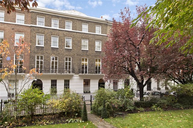  Image of 4 bedroom Terraced house for sale in Alexander Square London SW3 at Alexander Square  London, SW3 2AY