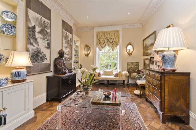  Image of 4 bedroom Terraced house for sale in Alexander Square London SW3 at Alexander Square  London, SW3 2AY