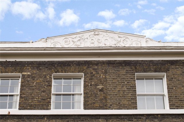  Image of 4 bedroom Terraced house for sale in Alexander Square London SW3 at Alexander Square  London, SW3 2AY