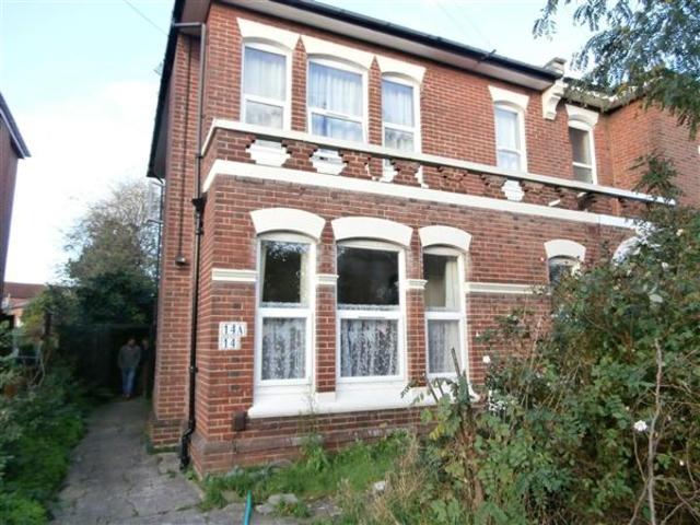  Image of 3 bedroom Apartment to rent in Alma Road Southampton SO14 at Northam, SO14 6UP