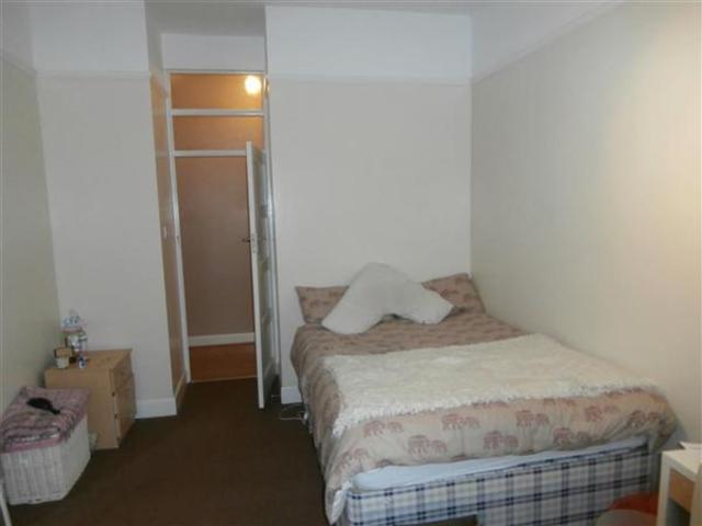  Image of 3 bedroom Apartment to rent in Alma Road Southampton SO14 at Northam, SO14 6UP