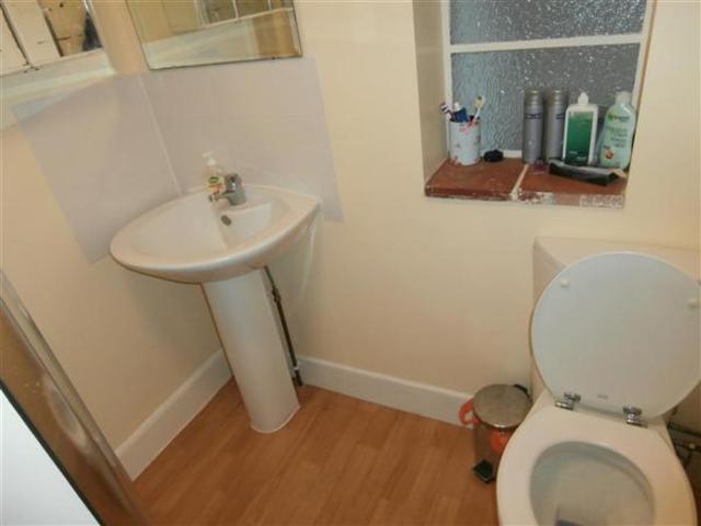  Image of 3 bedroom Apartment to rent in Alma Road Southampton SO14 at Northam, SO14 6UP