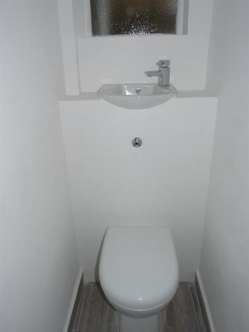  Image of 2 bedroom Flat to rent in Anerley Park London SE20 at Anerley Park London Anerley, SE20 8NE