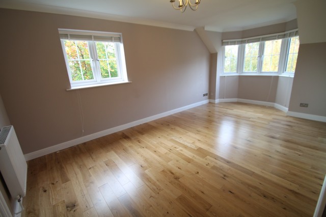  Image of 2 bedroom Apartment to rent in London Road Redhill RH1 at Belvedere Court 169 London Road Redhill, RH1 2JH