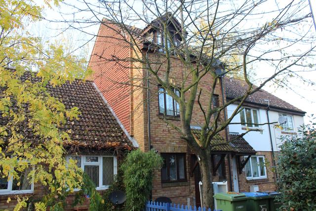  Image of 4 bedroom End of Terrace for sale in Bertrand Way London SE28 at Thamesmead London Thamesmead, SE28 8LL