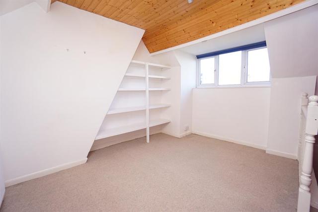  Image of 2 bedroom Terraced house to rent in Bradley Street Sheffield S10 at Crookes Sheffield Fulwood, S10 1PB