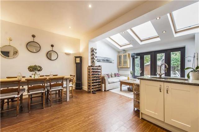  Image of 4 bedroom Terraced house to rent in Brookwood Road London SW18 at West Hill, SW18 5DB