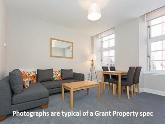  Image of 4 bedroom Flat to rent in Brunswick Place Edinburgh EH7 at Leith Walk Edinburgh Edinburgh, EH7 5HW
