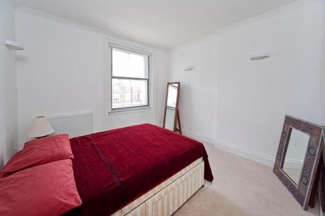  Image of 1 bedroom Flat to rent in Camden Road London N7 at Islington  London, N7 0HR