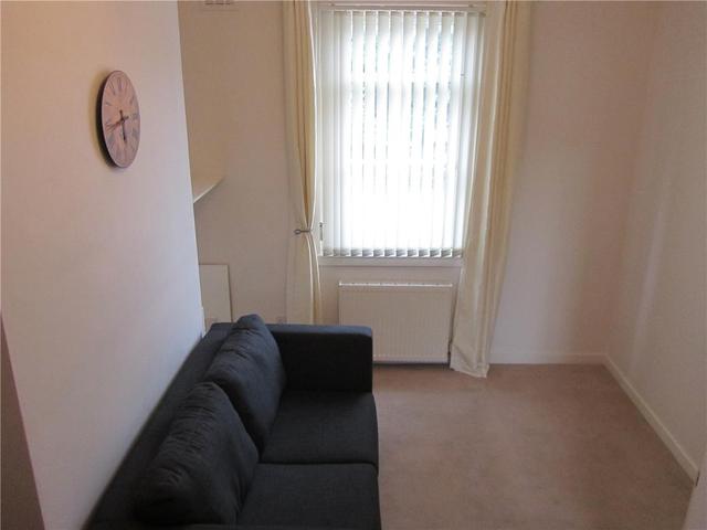  Image of 1 bedroom Flat to rent in Carlyle Place Musselburgh EH21 at Musselburgh East Lothian East Lothian, EH21 6AX