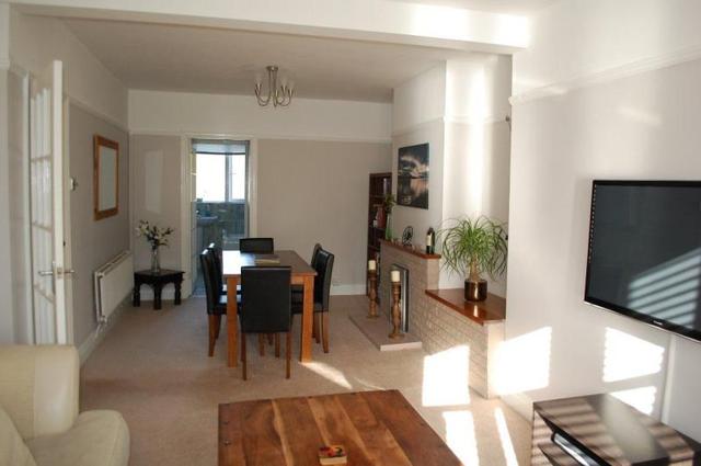  Image of 4 bedroom Detached house to rent in Heol Salem Johnstown Carmarthen SA31 at Heol Salem  Carmarthen, SA31 3HS