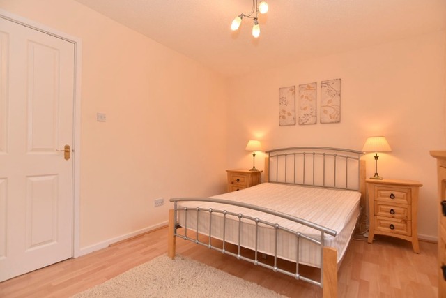  Image of 2 bedroom Flat to rent in Castle Terrace Aberdeen AB11 at City Centre Aberdeen Aberdeen, AB11 5DZ