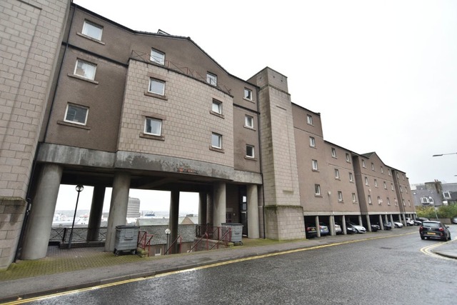  Image of 2 bedroom Flat to rent in Castle Terrace Aberdeen AB11 at City Centre Aberdeen Aberdeen, AB11 5DZ