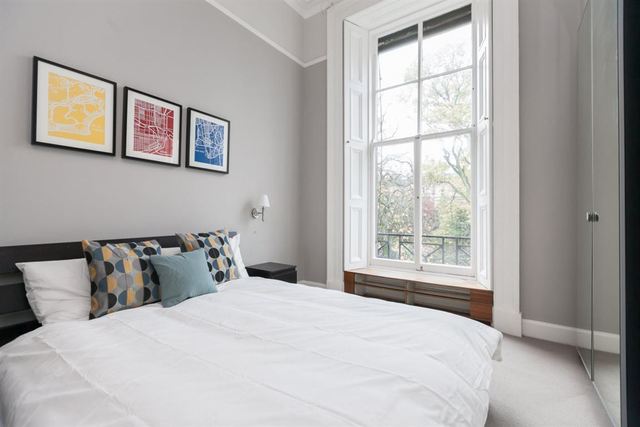  Image of 2 bedroom Flat to rent in Clarendon Crescent Edinburgh EH4 at Comely Bank Edinburgh Edinburgh, EH4 1PU