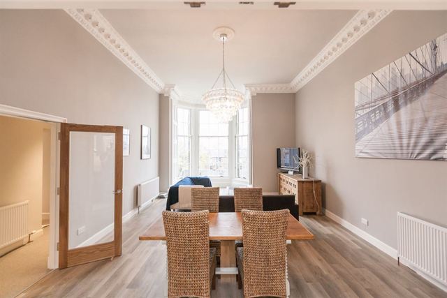  Image of 2 bedroom Flat to rent in Clarendon Crescent Edinburgh EH4 at Comely Bank Edinburgh Edinburgh, EH4 1PU