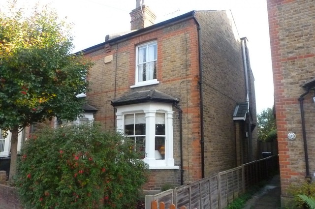  Image of 3 bedroom Semi-Detached house to rent in Craven Road Kingston upon Thames KT2 at Kingston Upon Thames, KT2 6LW