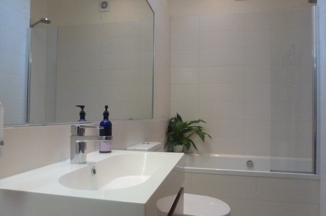  Image of 3 bedroom Semi-Detached house to rent in Craven Road Kingston upon Thames KT2 at Kingston Upon Thames, KT2 6LW