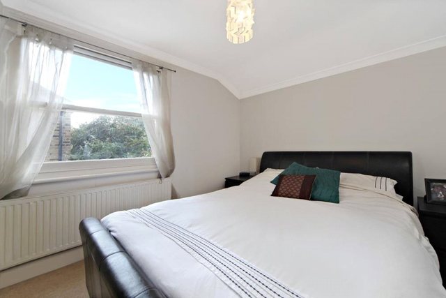  Image of 1 bedroom Flat to rent in Dalyell Road London SW9 at Dalyell Road  London, SW9 9UP