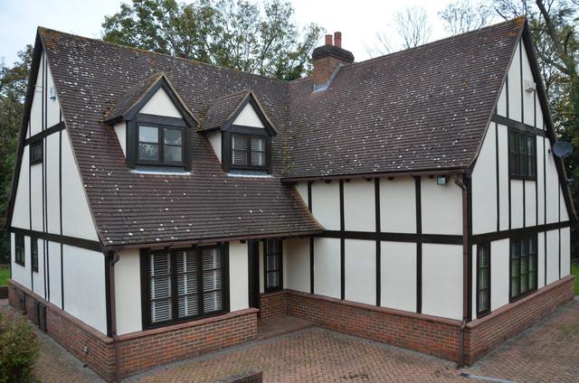  Image of 4 bedroom Detached house to rent in Dukes Orchard Bexley DA5 at Bexley Kent Coldblow, DA5 2DU