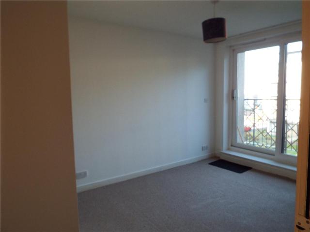  Image of 2 bedroom Flat to rent in East Pilton Farm Crescent Edinburgh EH5 at Fettes Edinburgh Edinburgh, EH5 2GF