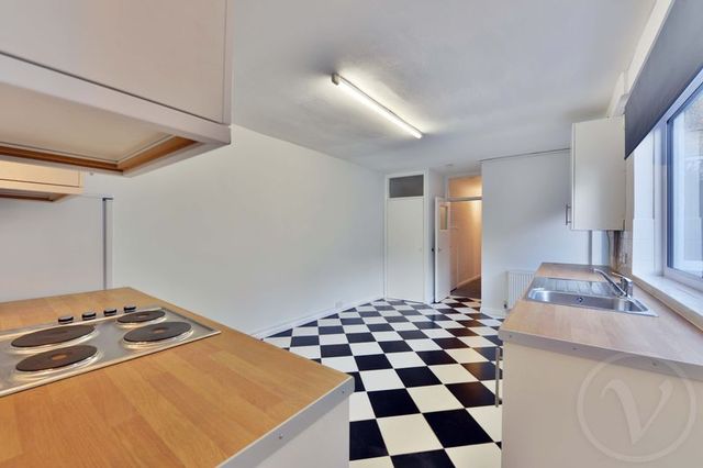  Image of 2 bedroom Flat to rent in Eglinton Hill London SE18 at Eglinton Hill Shooters Hill Woolwich, SE18 3NR