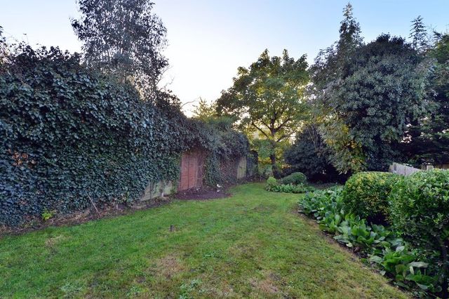  Image of 1 bedroom Flat to rent in Eglinton Hill London SE18 at Eglinton Hill Shooters Hill Woolwich, SE18 3NR
